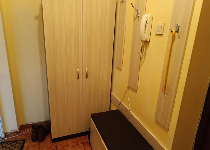 на центъра на до фонтаните شقة